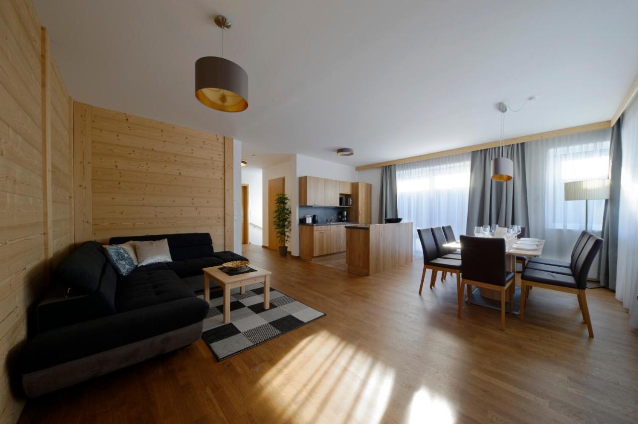 Naturpark Chalets Lambrecht By Alps Resorts ザンクト・ランブレヒット エクステリア 写真