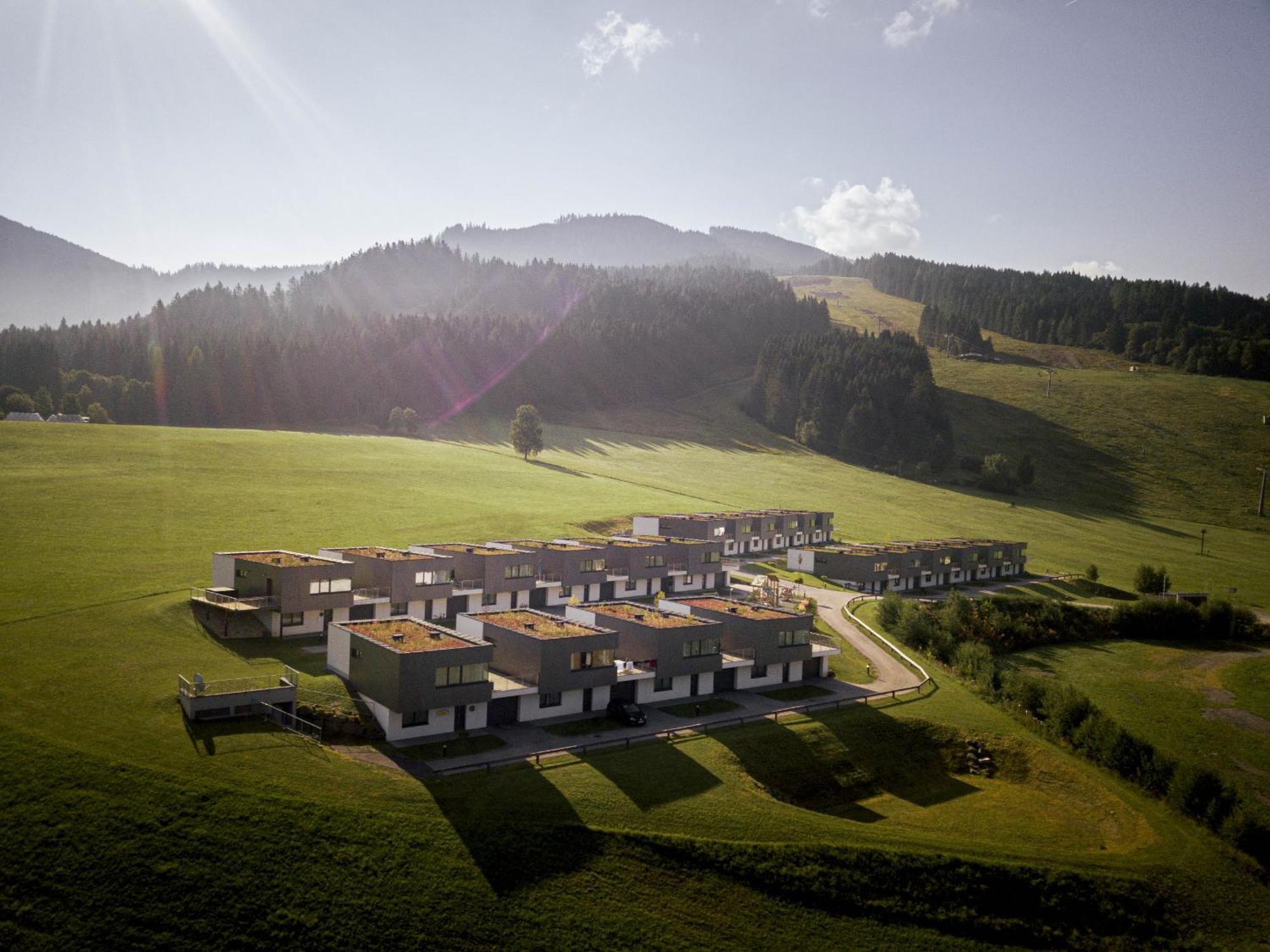 Naturpark Chalets Lambrecht By Alps Resorts ザンクト・ランブレヒット エクステリア 写真