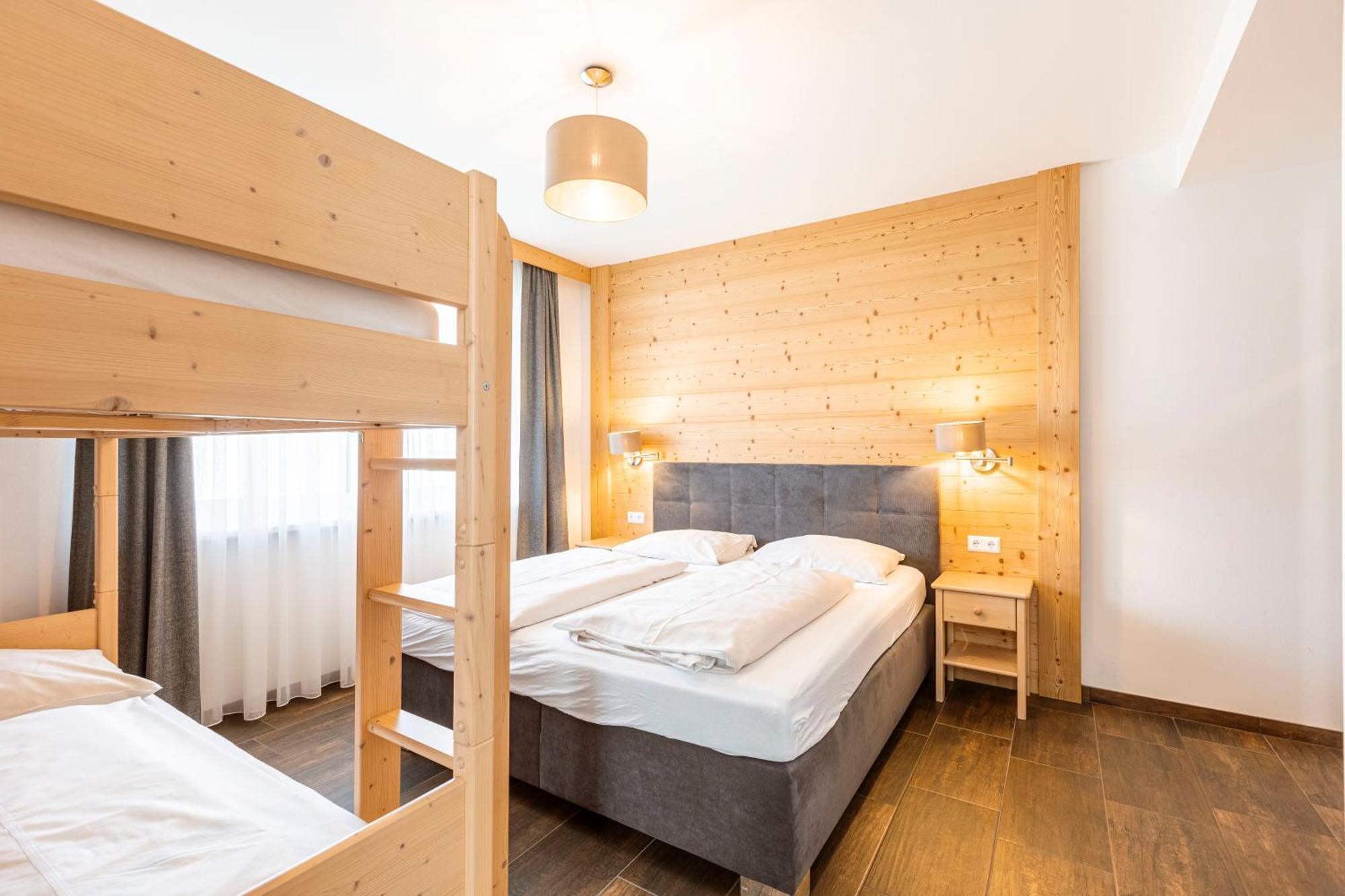 Naturpark Chalets Lambrecht By Alps Resorts ザンクト・ランブレヒット エクステリア 写真