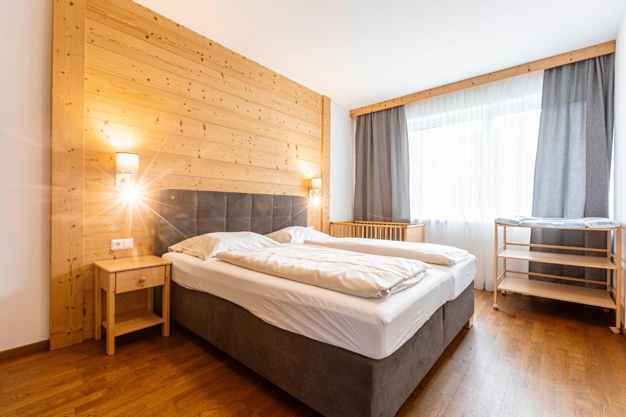 Naturpark Chalets Lambrecht By Alps Resorts ザンクト・ランブレヒット エクステリア 写真